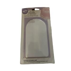 Wilton Easy Glide Cake Decorating Fondant Smoother